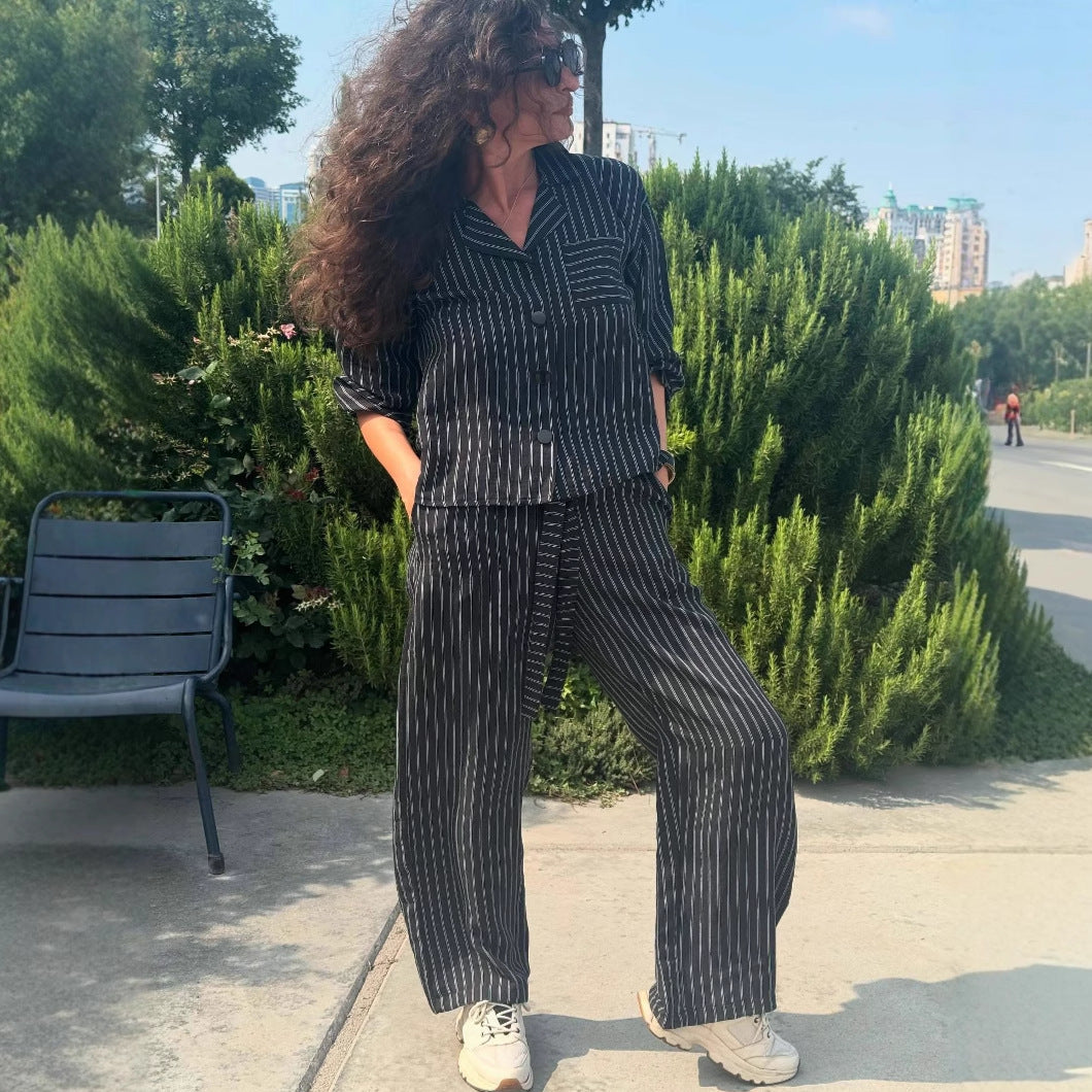 Bequemer Loungewear-Set für Damen mit Streifendesign von berg-feldt