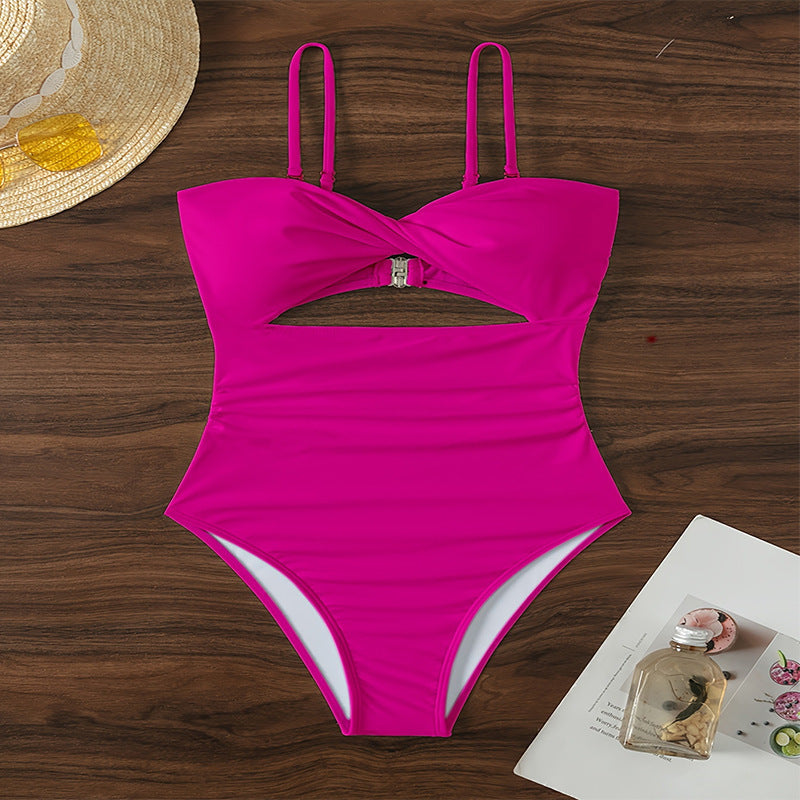 Badeanzug für Damen mit sexy Cut-Out und verstellbaren Trägern von berg-feldt