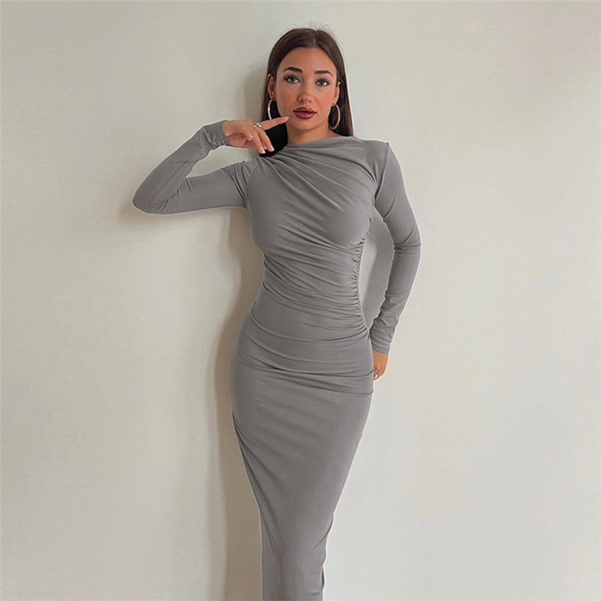 Robe portefeuille élégante à manches longues et coupe ajustée pour femme Berg-Feldt