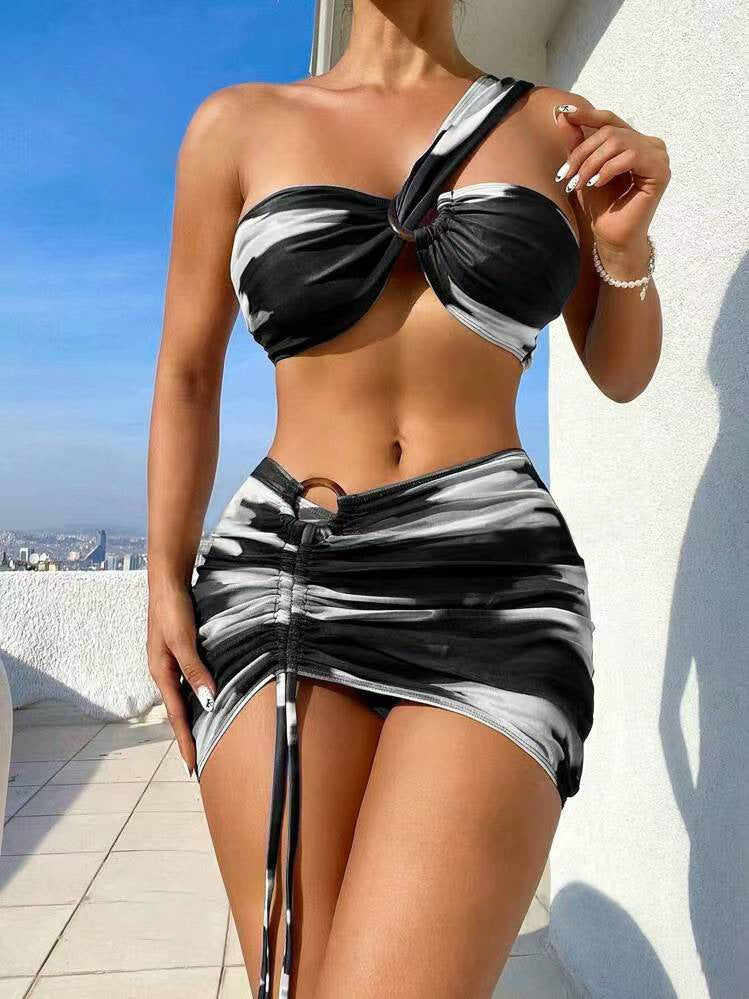 Ensemble de maillot de bain femme, parfait pour la plage : bikini bandeau avec jupe ajustable