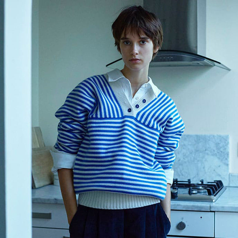Pull pour femme Berg-Feldt à rayures marinières et patte de boutonnage