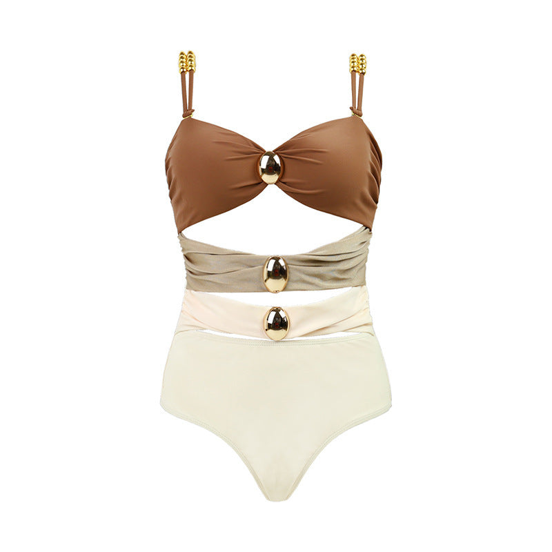 Maillot de bain berg-feldt pour femme avec découpes, détails dorés et échancrure haute