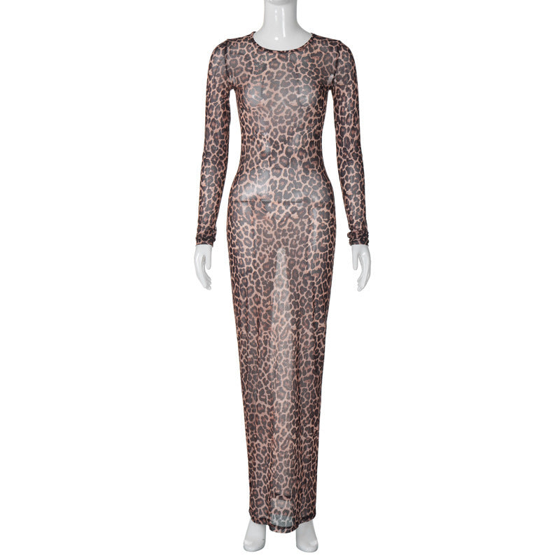 Elegantes, figurbetontes Maxikleid mit Leopardenmuster von berg-feldt