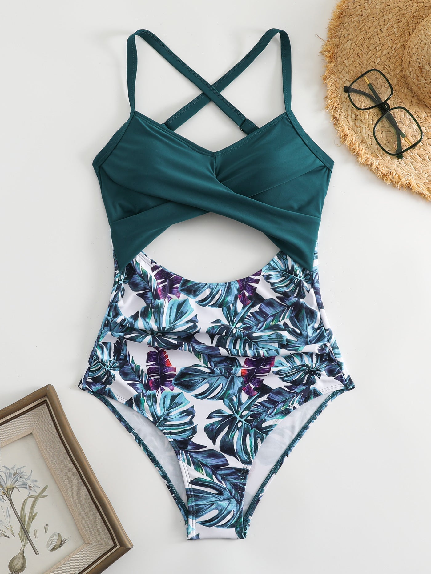 Maillot de bain femme Berg-Feldt avec design portefeuille et coupe haute
