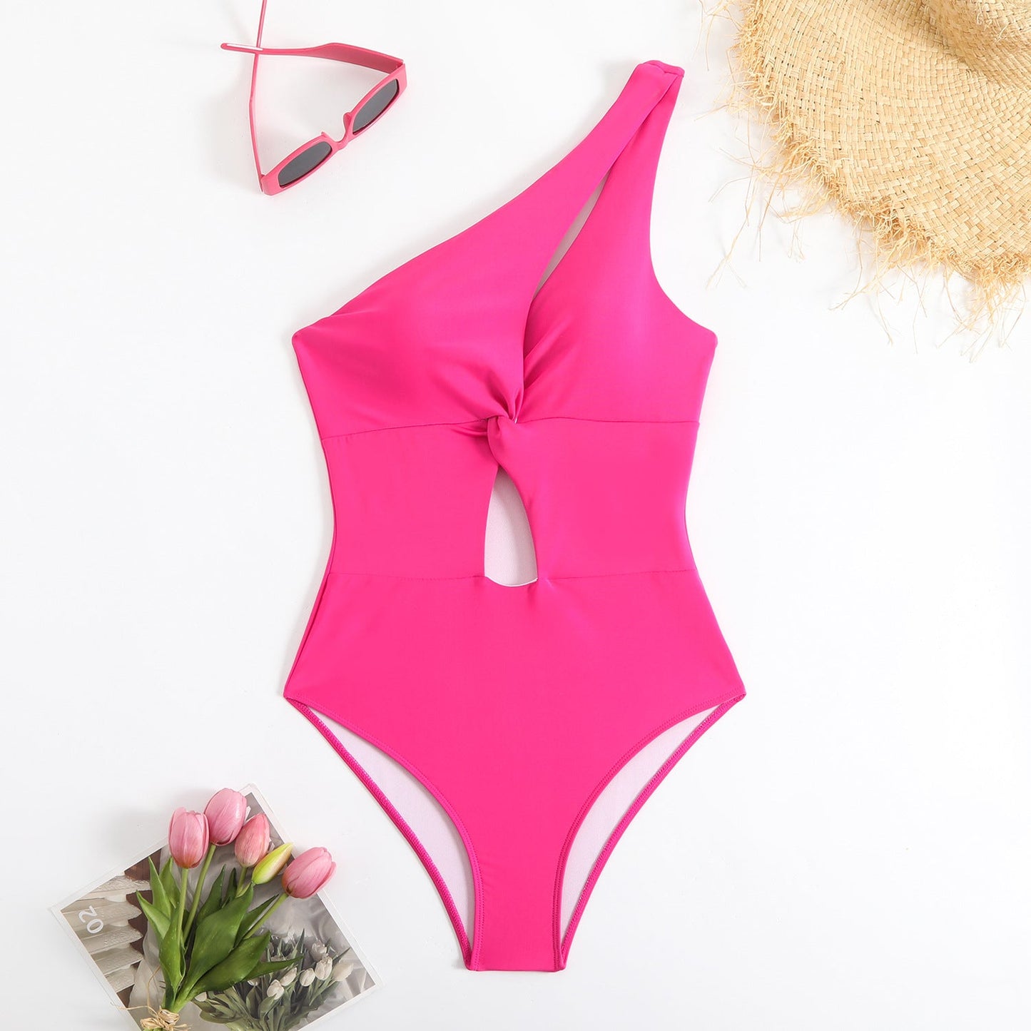Maillot de bain monokini asymétrique Berg-feldt pour femme avec découpes