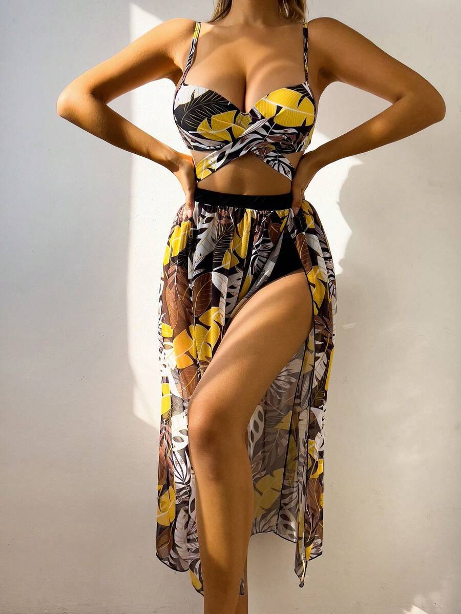 Maillot de bain deux pièces pour femme Berg-Feldt avec imprimé tropical et paréo transparent