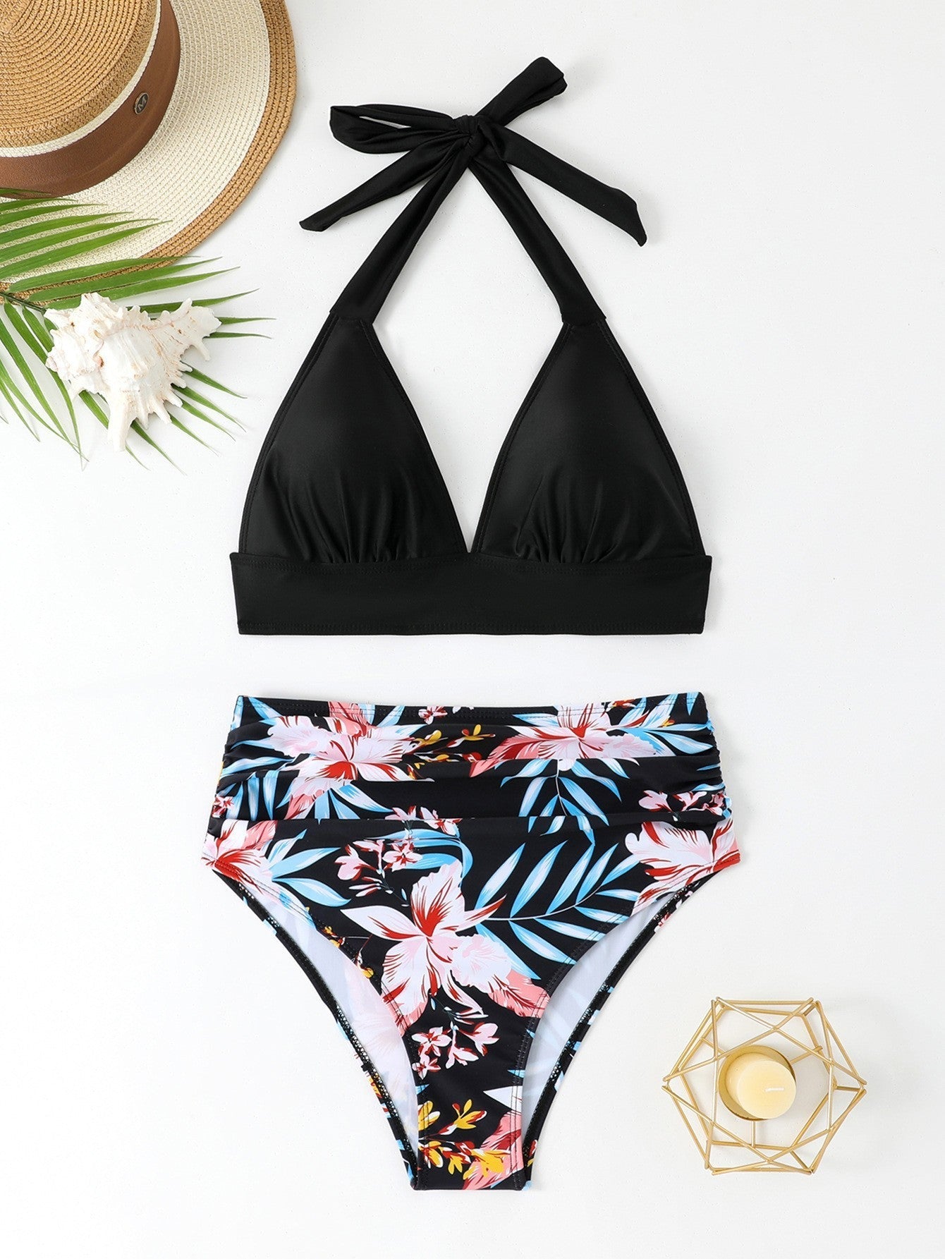 Bequemer Damen-Bikini mit Dreieck-Oberteil und hoch geschnittenem Höschen von berg-feldt