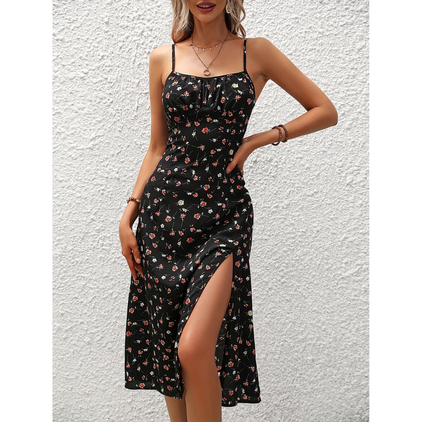 Maxikleid mit Polka Dots, Seitenschlitz und verstellbaren Spaghettiträgern von berg-feldt
