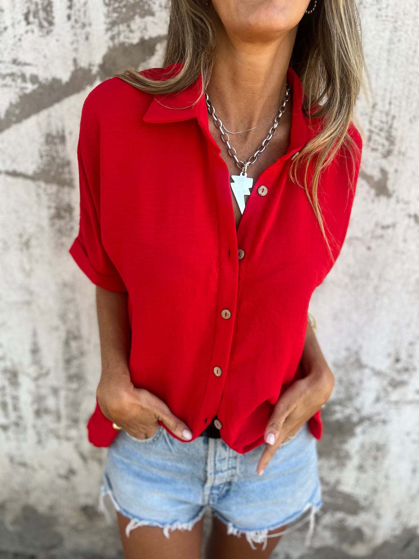 Leichtes Damen-Kurzarmshirt mit Knöpfen von berg-feldt