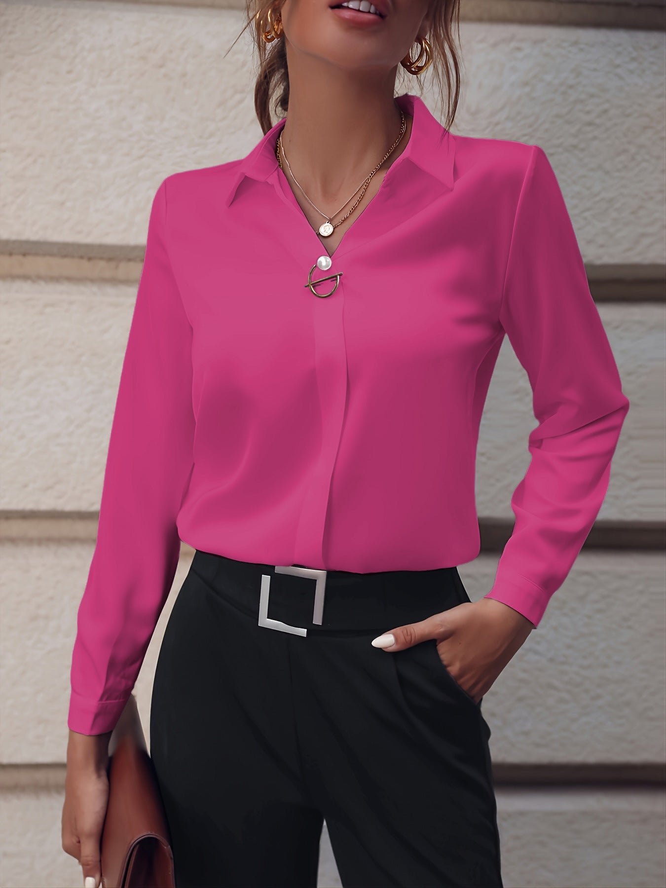 Élégante blouse pour femme avec col moderne de berg-feldt