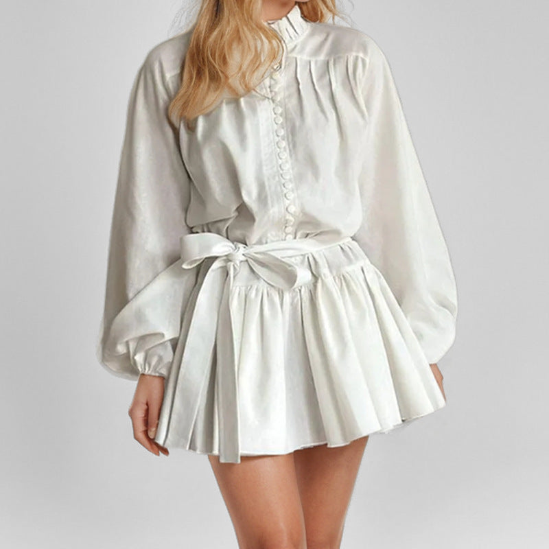 Elegantes Damen-Minikleid mit Puffärmeln und tailliertem Schnitt von berg-feldt