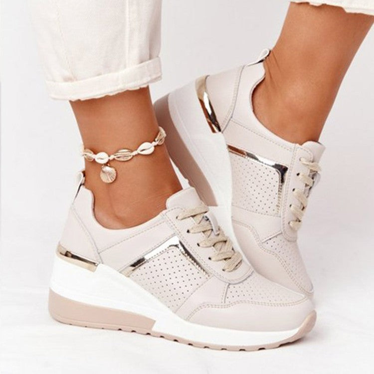 Les chaussures en cuir de Laura