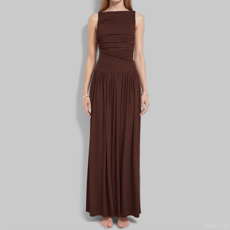 Elegantes, bodenlanges Damen-Maxikleid mit raffinierter Drapierung von berg-feldt