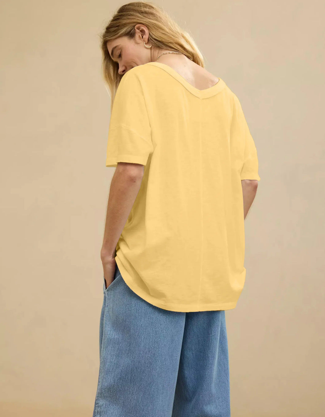 T-shirt femme oversize avec col en V plongeant, coupe décontractée, berg-feldt