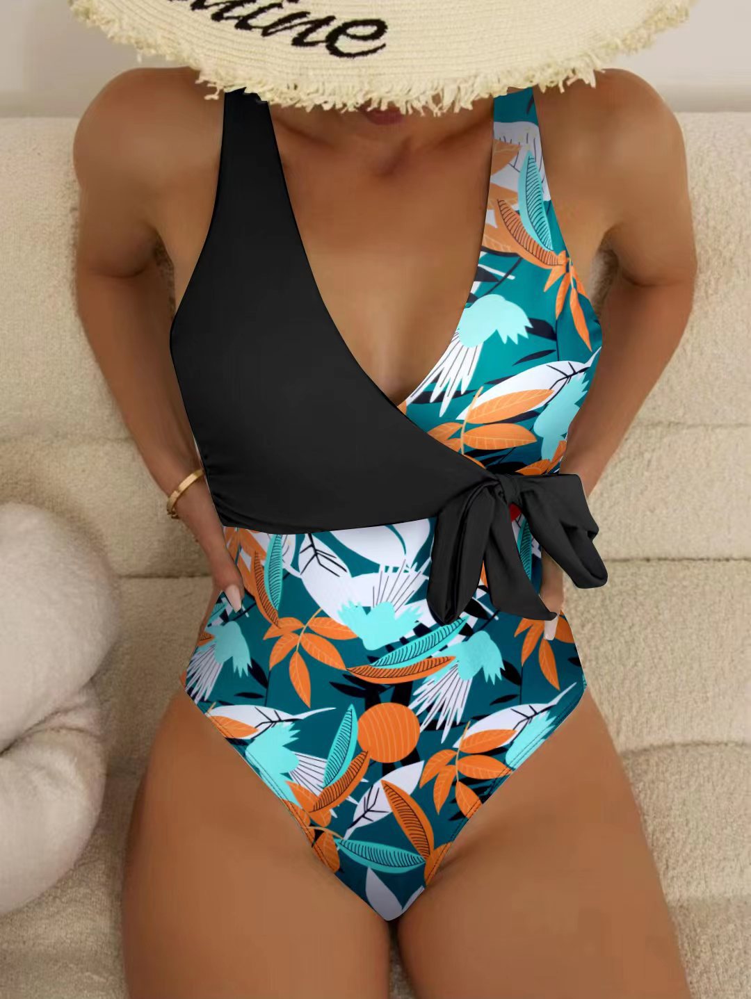 Maillot de bain une pièce pour femme Berg-Feldt, taille haute, motif floral et noué, style cache-cœur