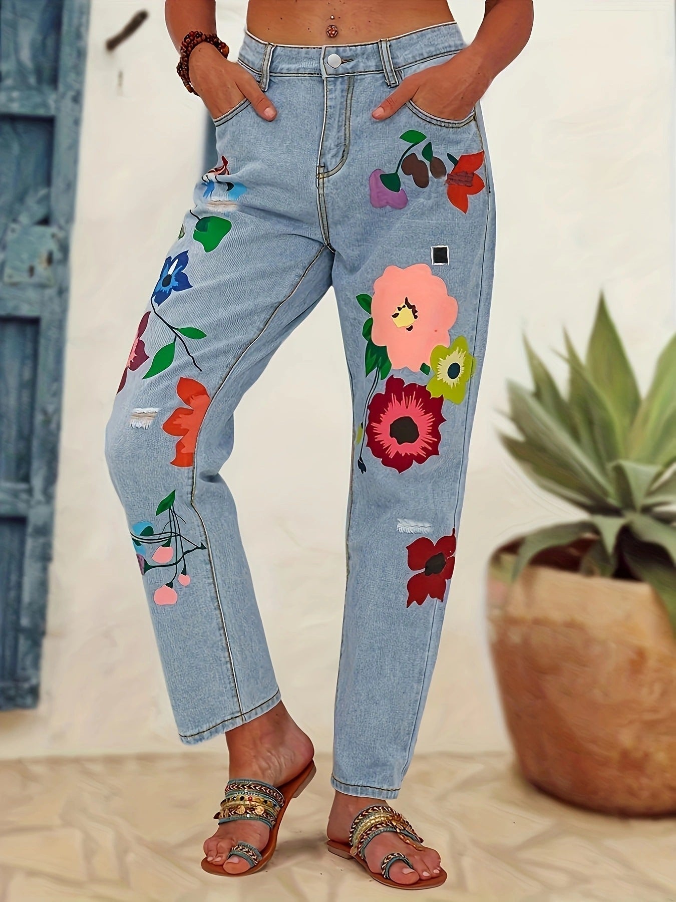 Jean femme Berg-Feldt à motif floral et effets déchirés tendance