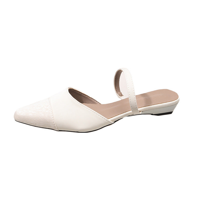 Ballerines élégantes pour femme avec bout pointu, bride arrière et sangle réglable par berg-feldt