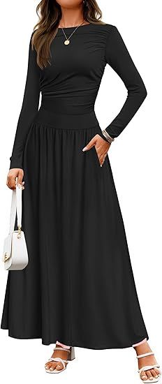 Robe longue à manches longues pour femmes avec d'élégants détails volantés et des poches pratiques Berg-Feldt