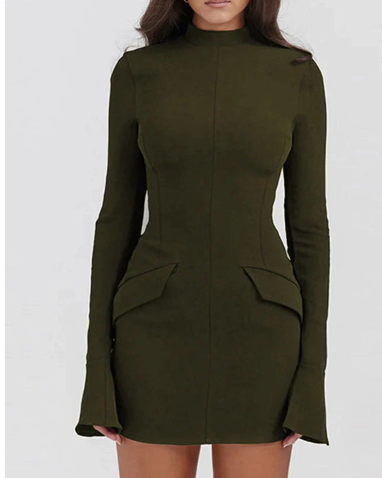 Heidi Mode | Robe longue, à manches longues, près du corps et qui tombe sur les hanches