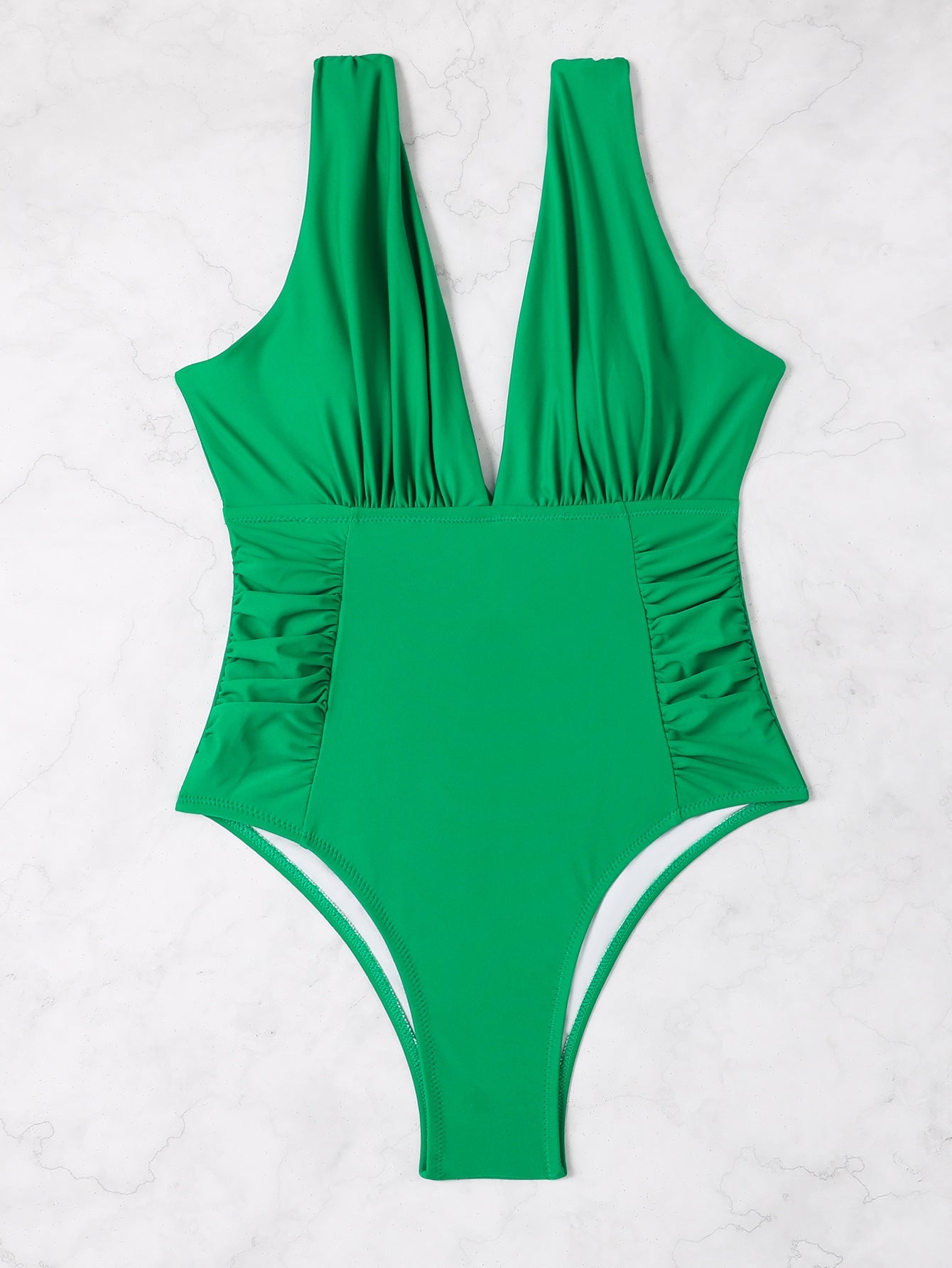Maillot de bain à volants et col en V pour femme Berg-Feldt