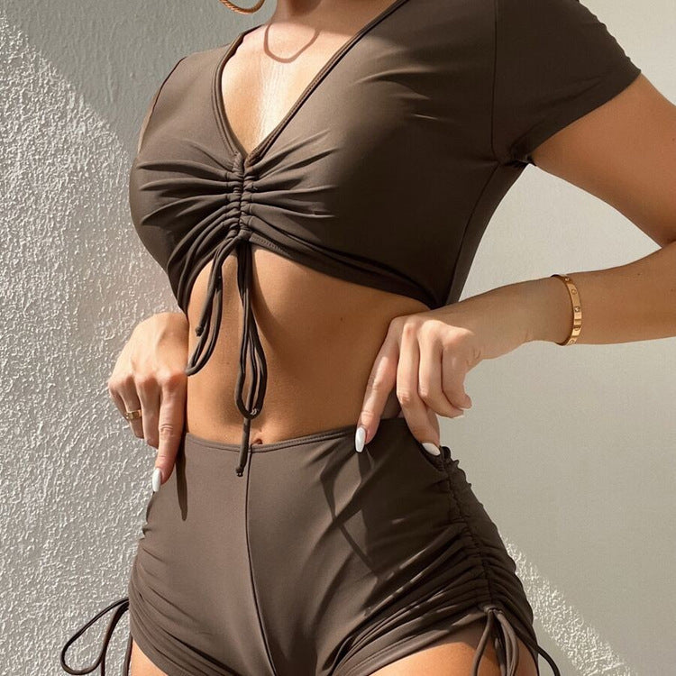 Hochwertiger Damen Badeanzug mit Knoten, Cropped und hoher Taille von berg-feldt