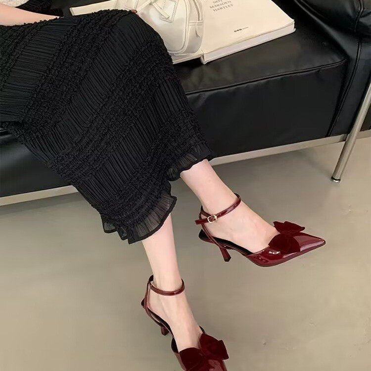 Élégantes chaussures compensées berg-feldt pour femme avec dentelle et nœud