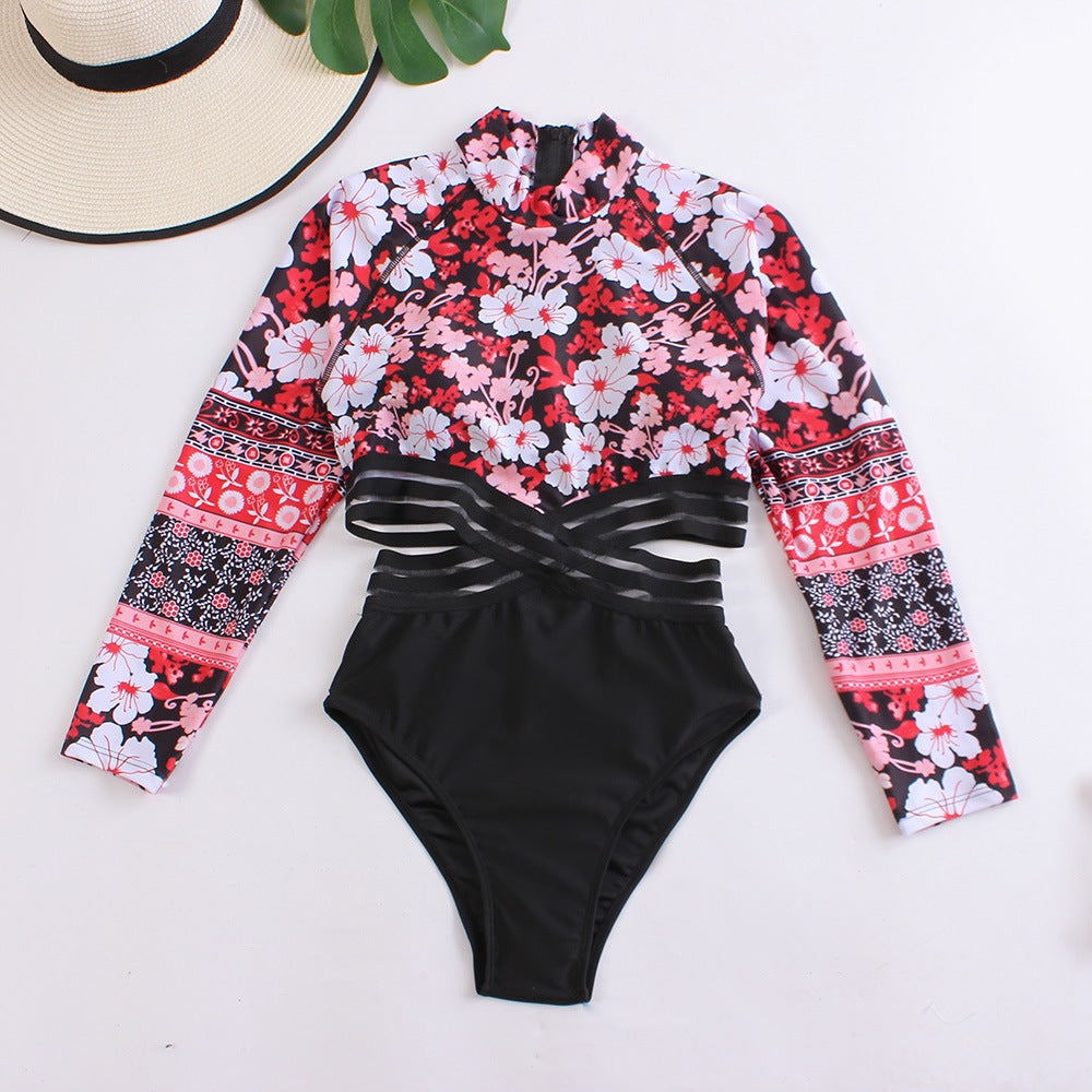 Maillot de bain de surf élégant pour femme à manches longues et motif floral par berg-feldt