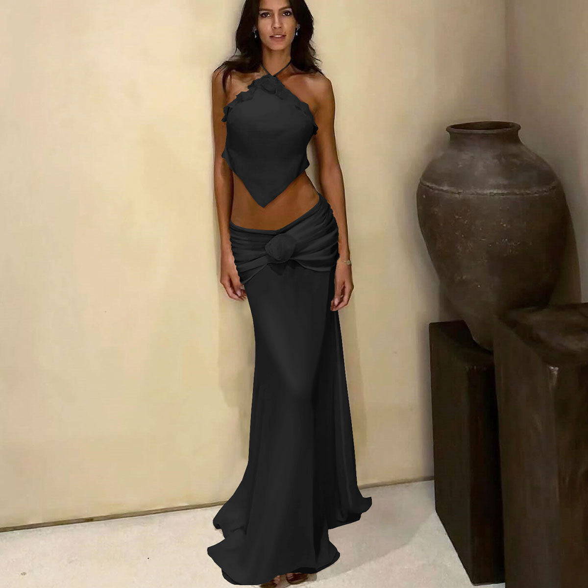 Robe pour femme Berg-Feldt avec un design portefeuille innovant et des volants amples