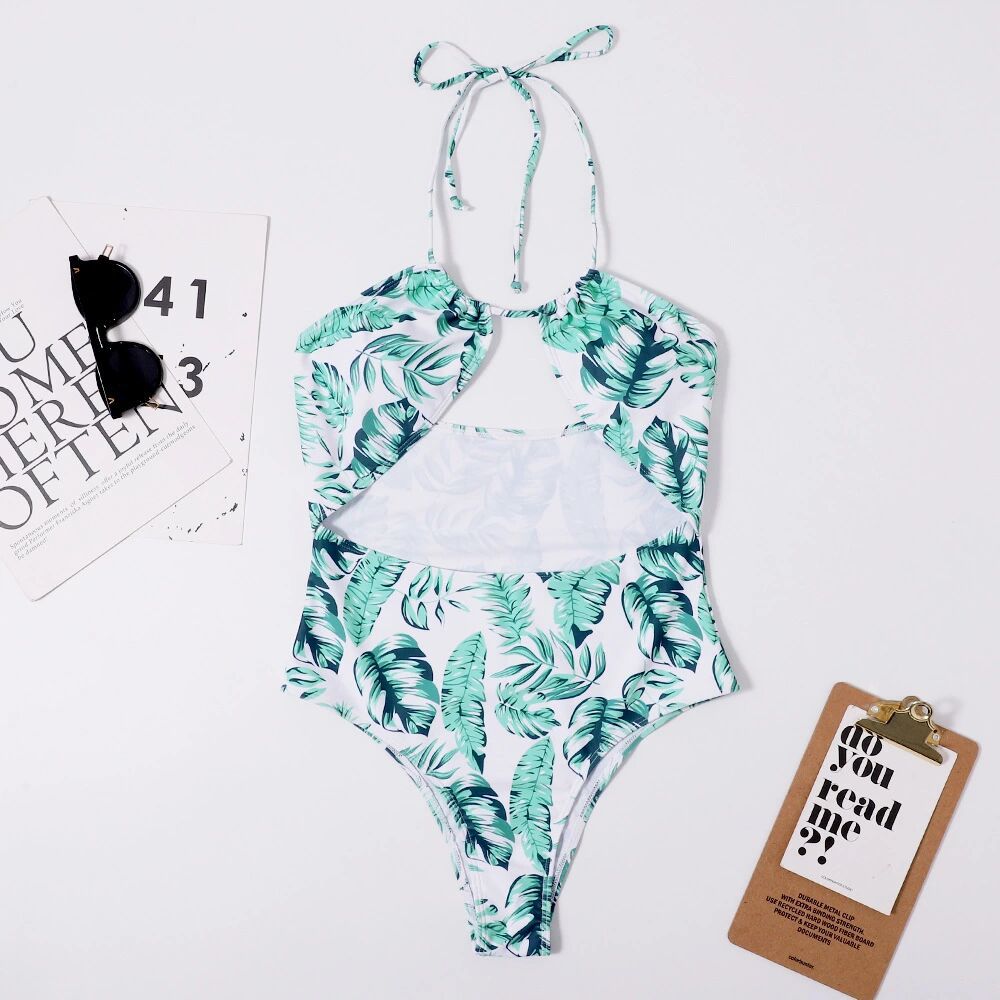 Maillots de bain femme Berg-Feldt avec découpes élégantes