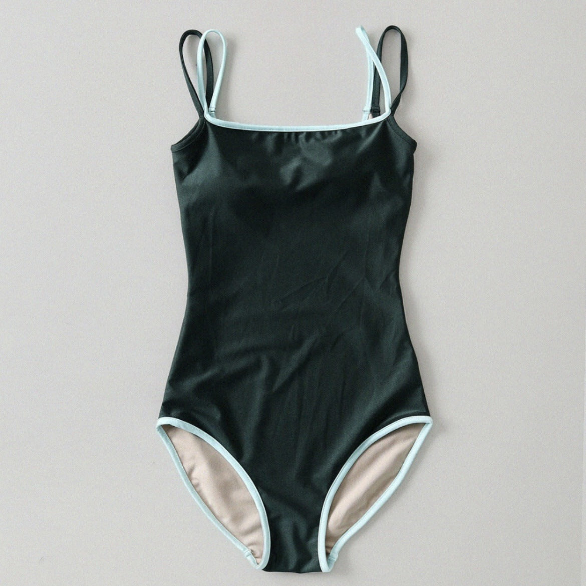 Maillot de bain Berg-Feldt classique pour femme