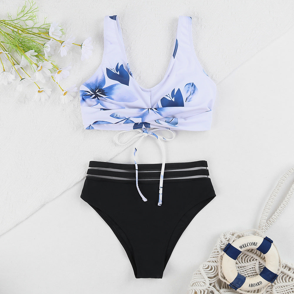 Ensemble bikini berg-feldt pour femme avec haut fleuri et taille haute