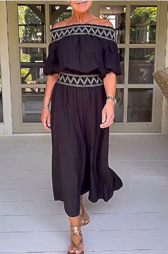Robe longue à encolure Bardot et taille marquée de berg-feldt