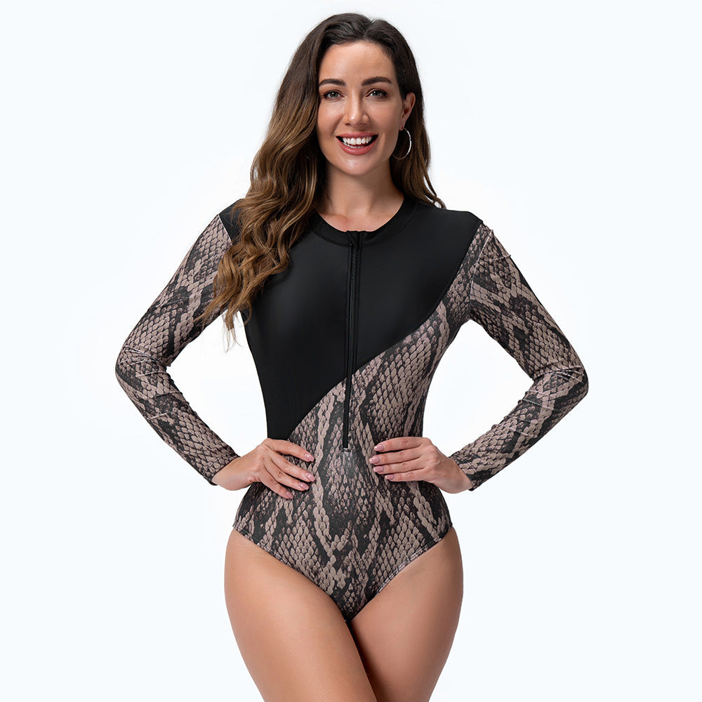 Trendiger Damen-Wetsuit mit Schlangenmuster und Reißverschluss von berg-feldt