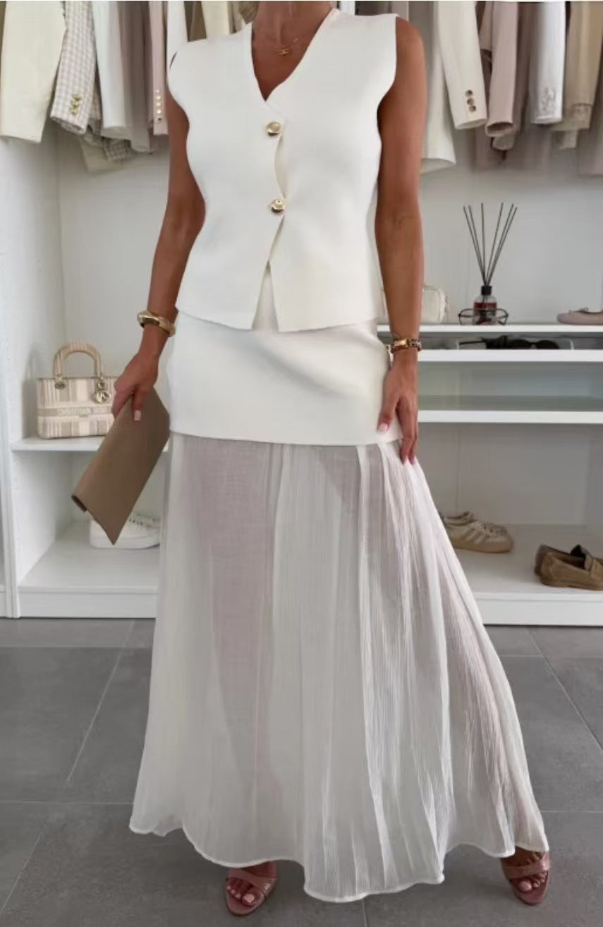 Robe longue élégante avec effet superposé et gilet boutonné de berg-feldt