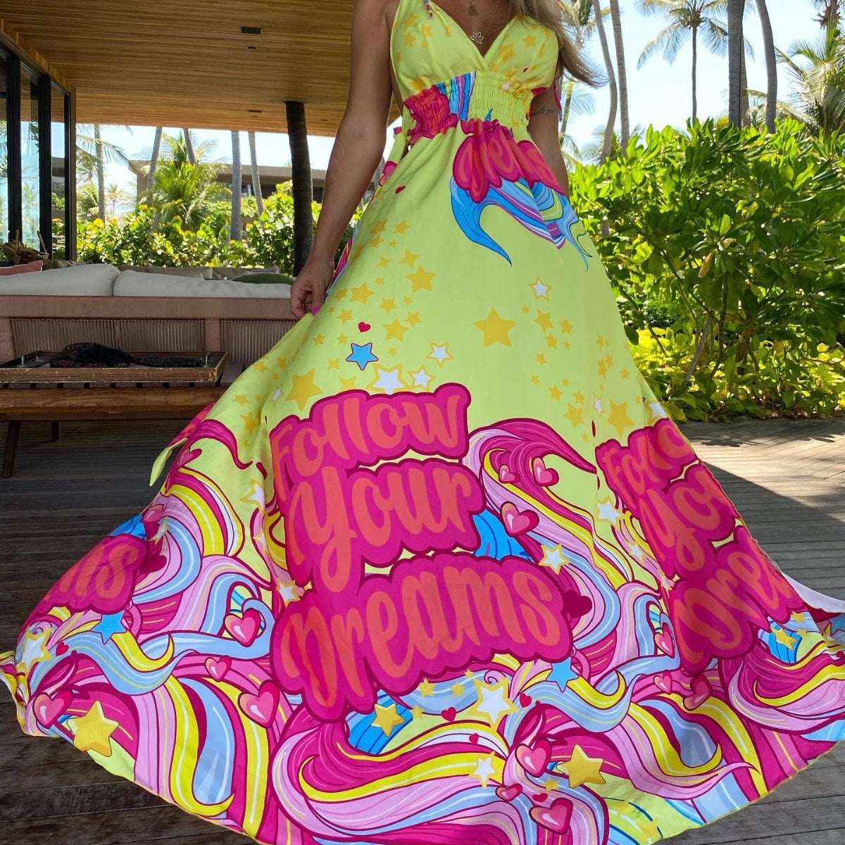 Elegantes Maxikleid mit grafischem Design, bodenlangem Saum und schulterfreien Trägern von berg-feldt
 - berg-feldt