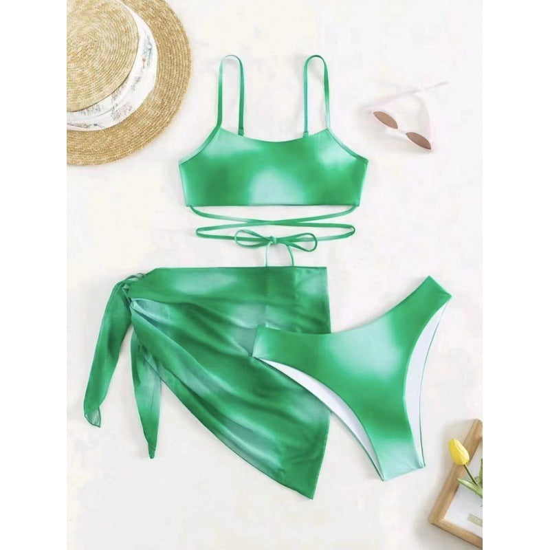 Ensemble de bikini élégant pour femme avec détail cache-cœur et coupe moderne par berg-feldt