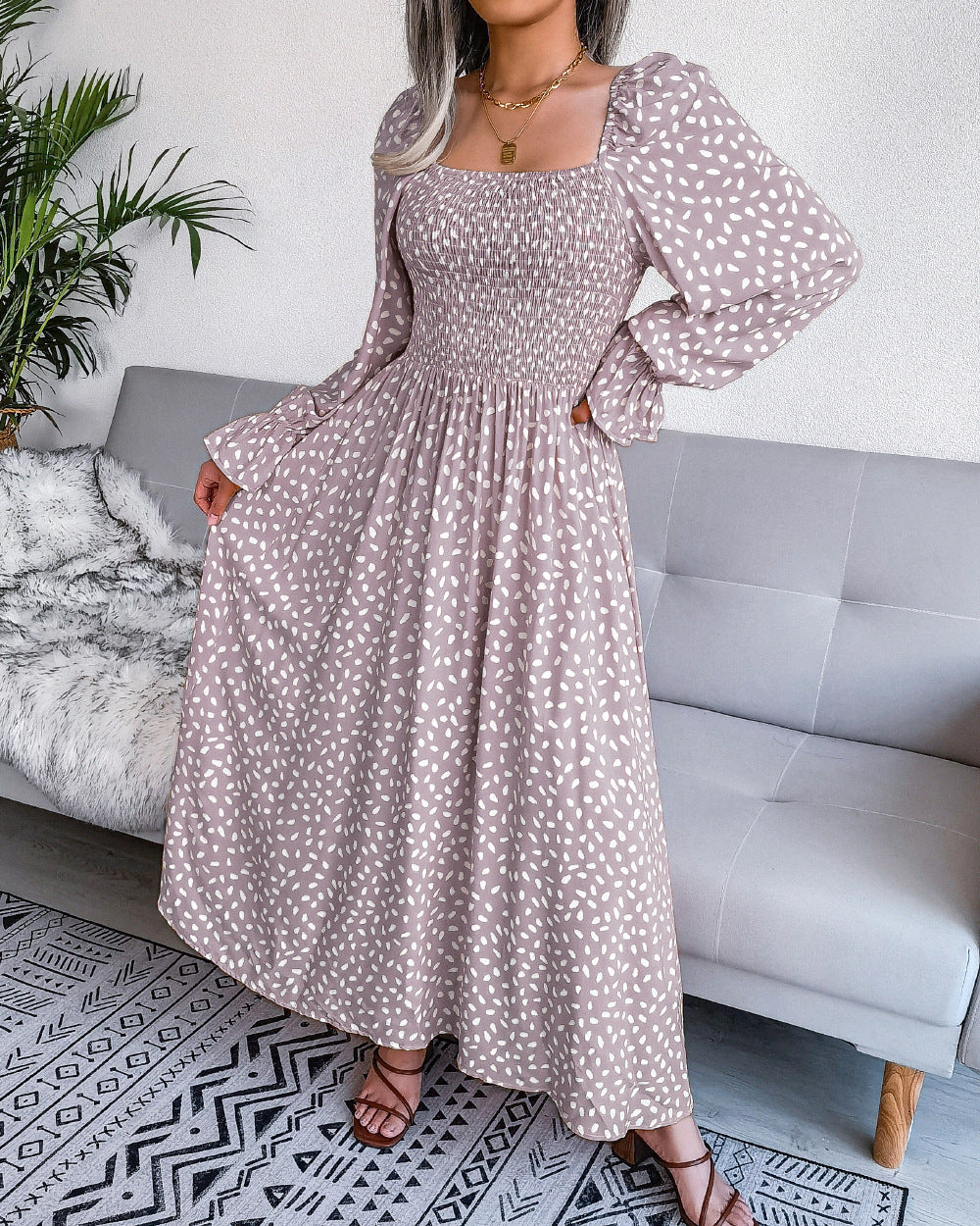 Robe longue pour femme Berg-Feldt avec haut élastiqué et manches ballon