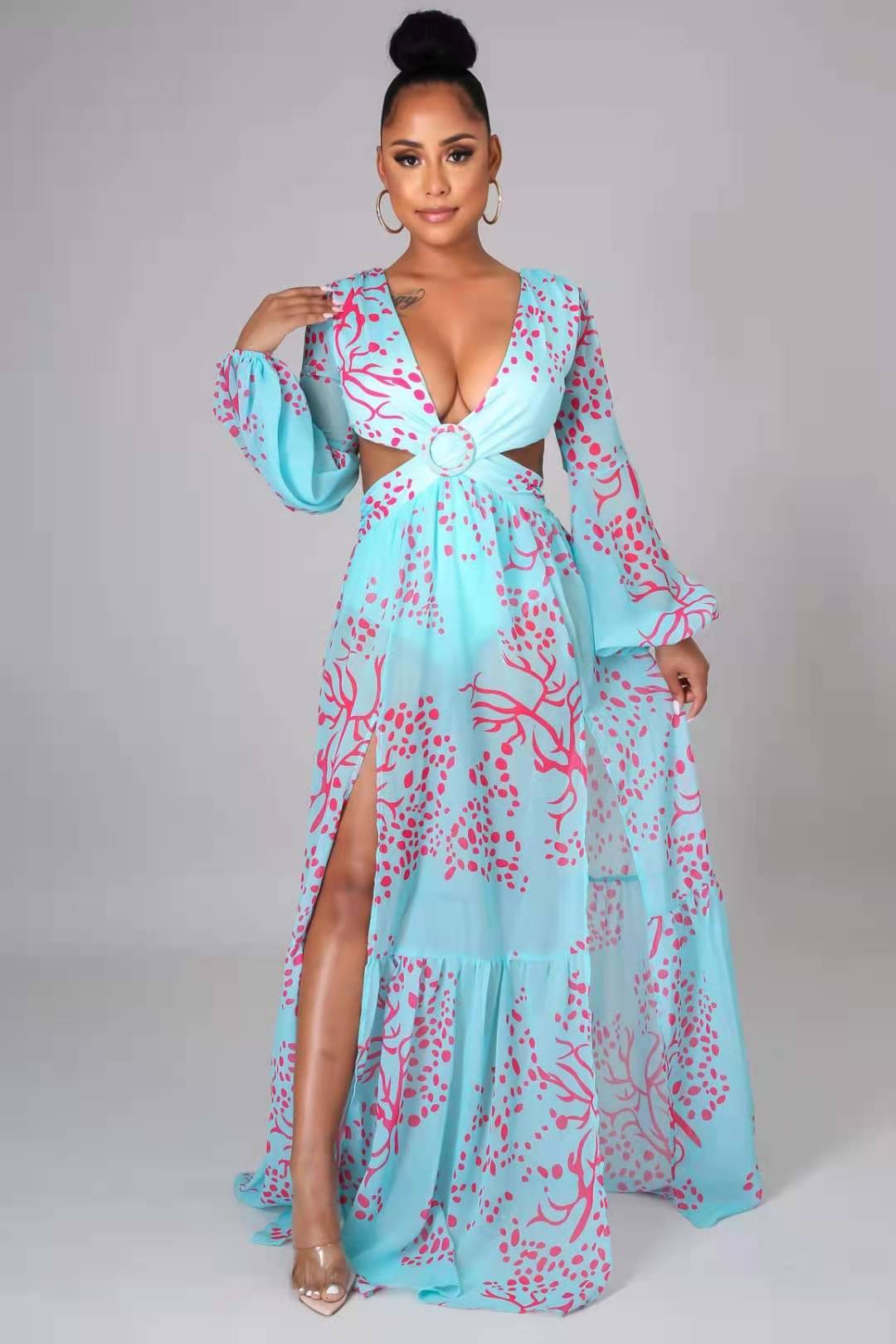 Robe longue femme à col en V profond et manches évasées par berg-feldt