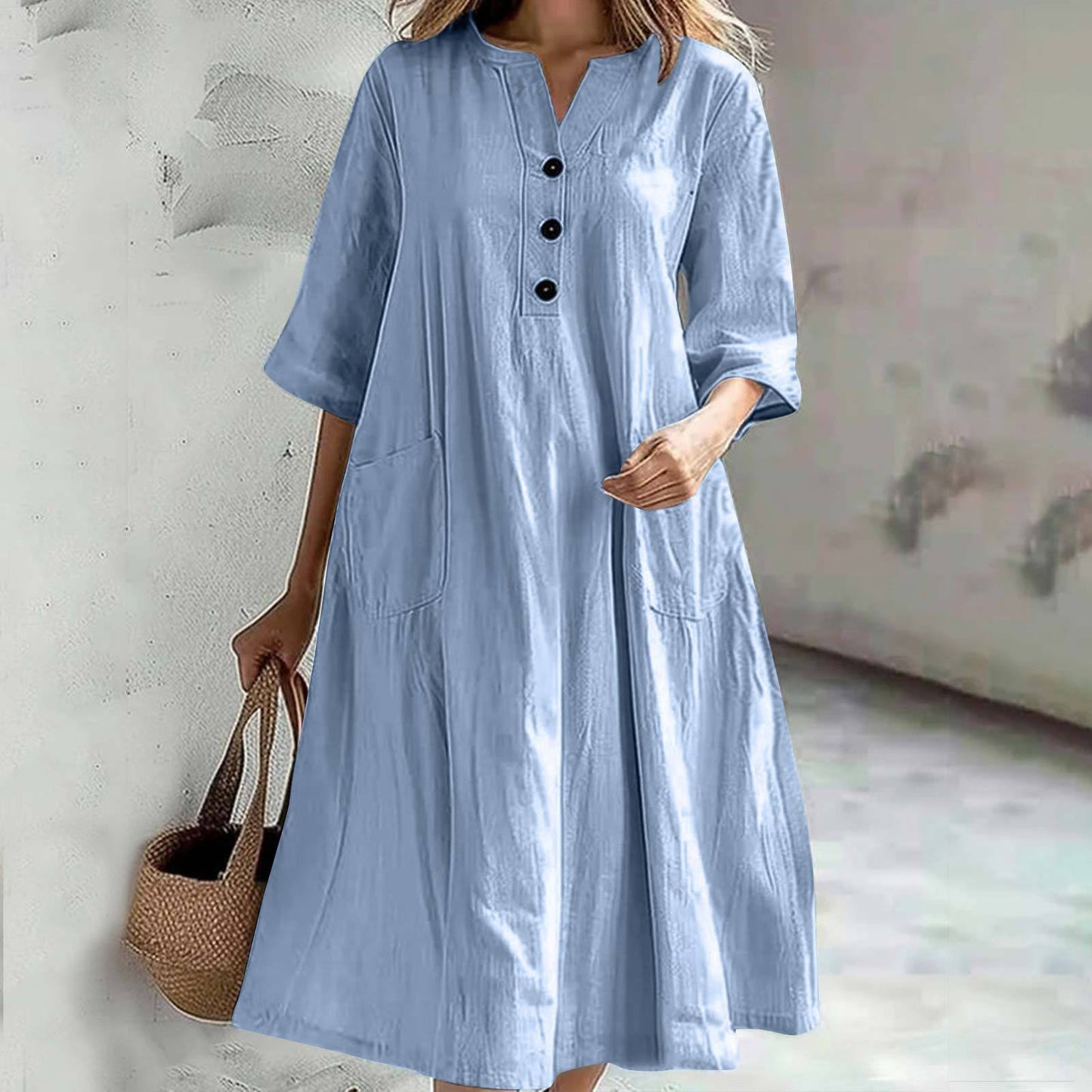 Leichtes Damen-Midikleid mit Knöpfen und Taschen von berg-feldt