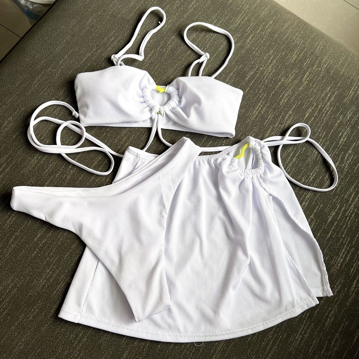 Berg-Feldt Damen Badeanzug Set mit Rippstruktur und Halterneck