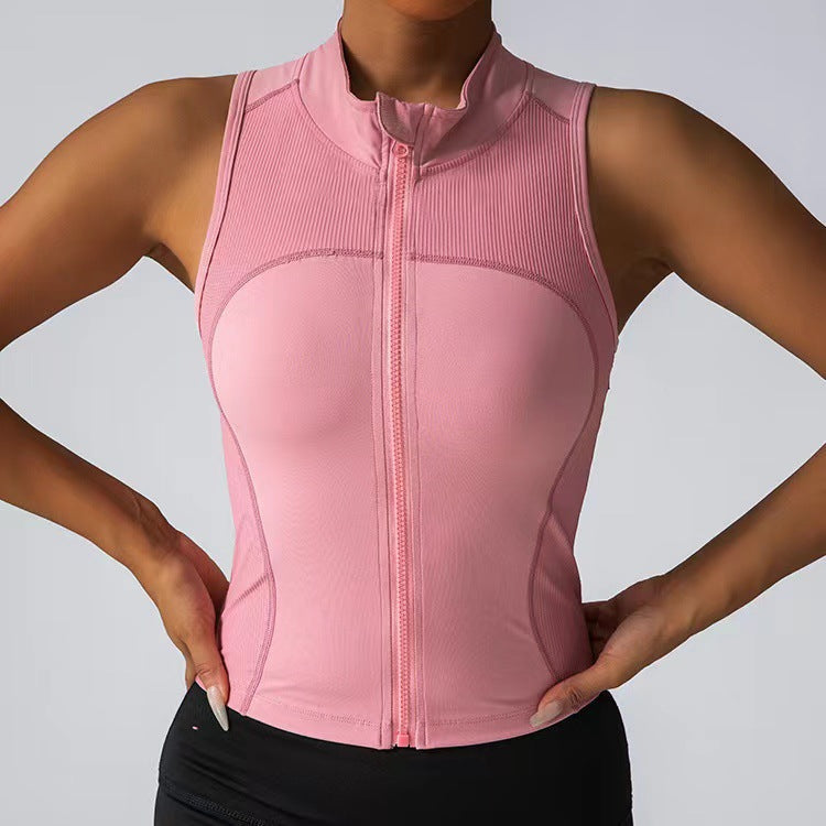 Haut de sport ajusté à col montant zippé Berg-Feldt pour femme