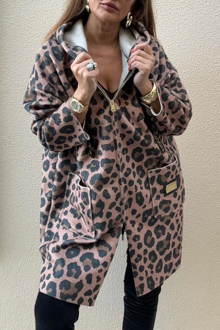 Bequeme Damen Kapuzenjacke im Leopardenmuster von berg-feldt