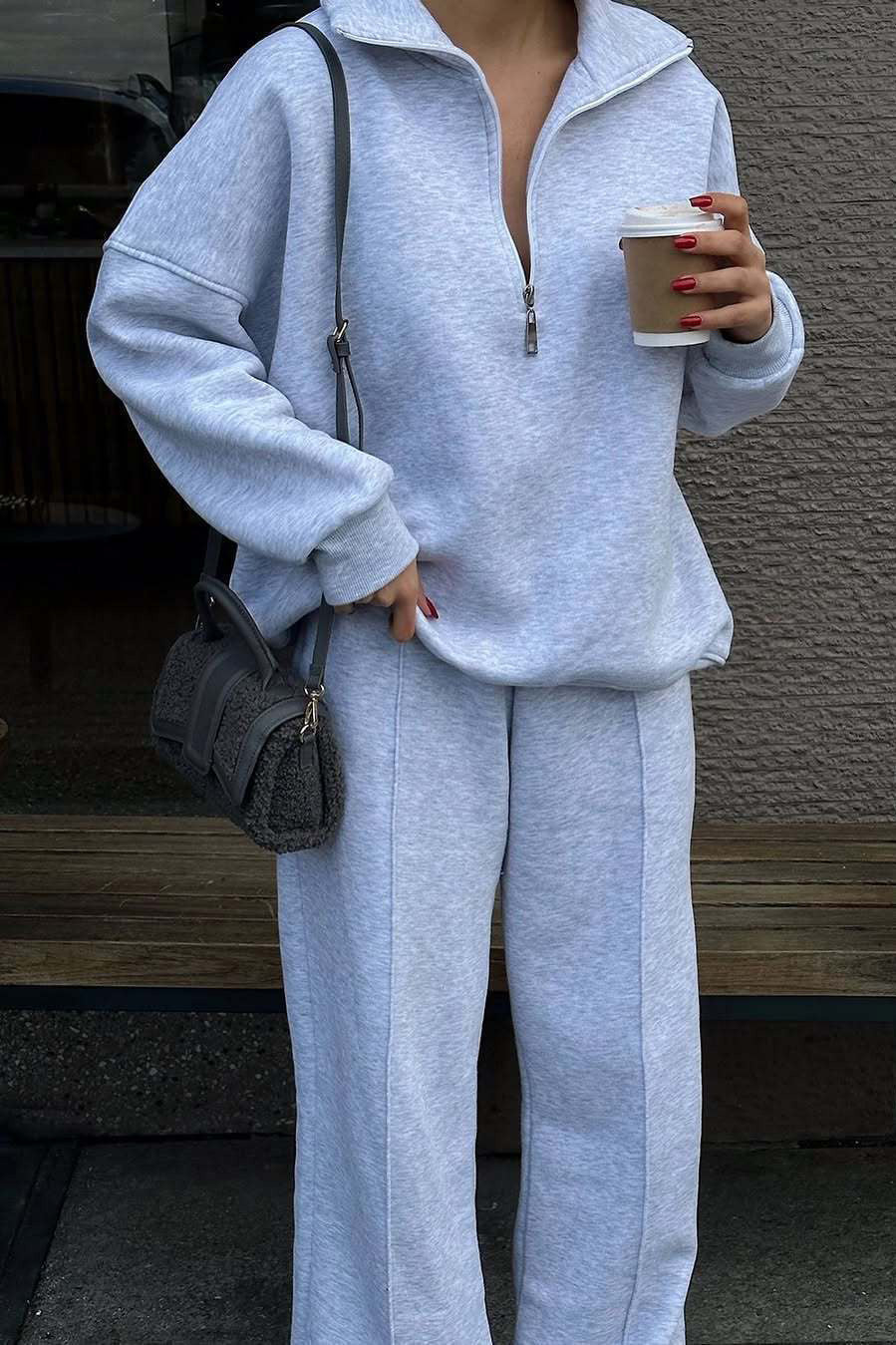 Berg-Feldt | Vibes Halb Offenes Pullover Sweatshirt und Hose Zwei Teiliges Satz