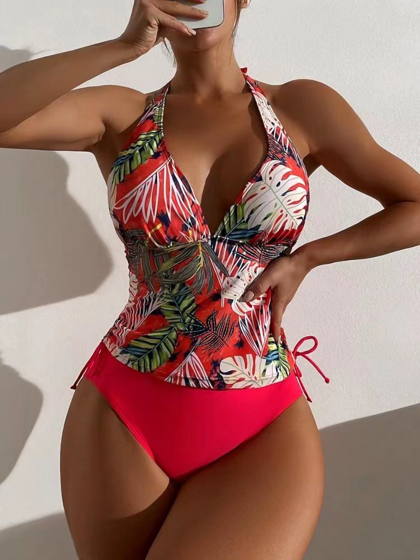 Tankini für Damen mit Blumenmuster und seitlichen Bändern von berg-feldt