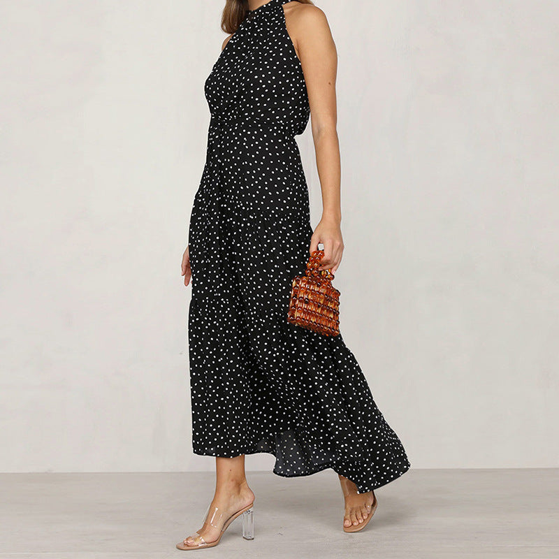 Élégante robe longue ceinturée à la silhouette fluide de berg-feldt