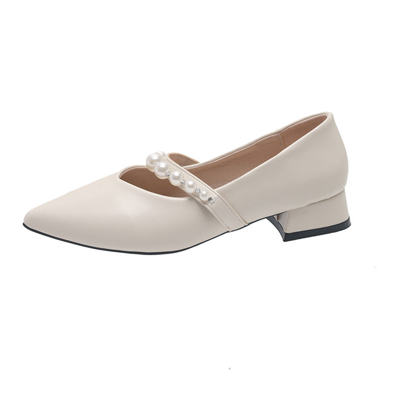 Elegante Damen Ballerinas mit Perlenriemen und Blockabsatz von berg-feldt