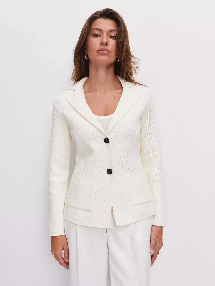 Elegante Damenblazerjacke mit Struktur, Revers und Taschen von berg-feldt