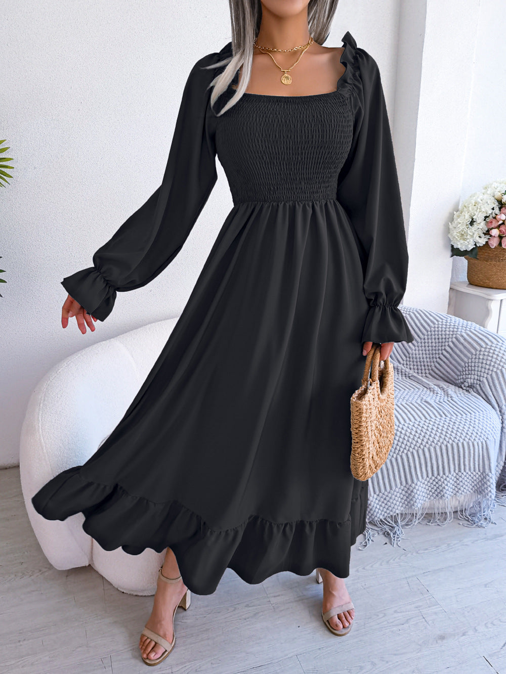Elegantes Maxikleid für Damen mit gerafftem Oberteil und langen Ärmeln von berg-feldt