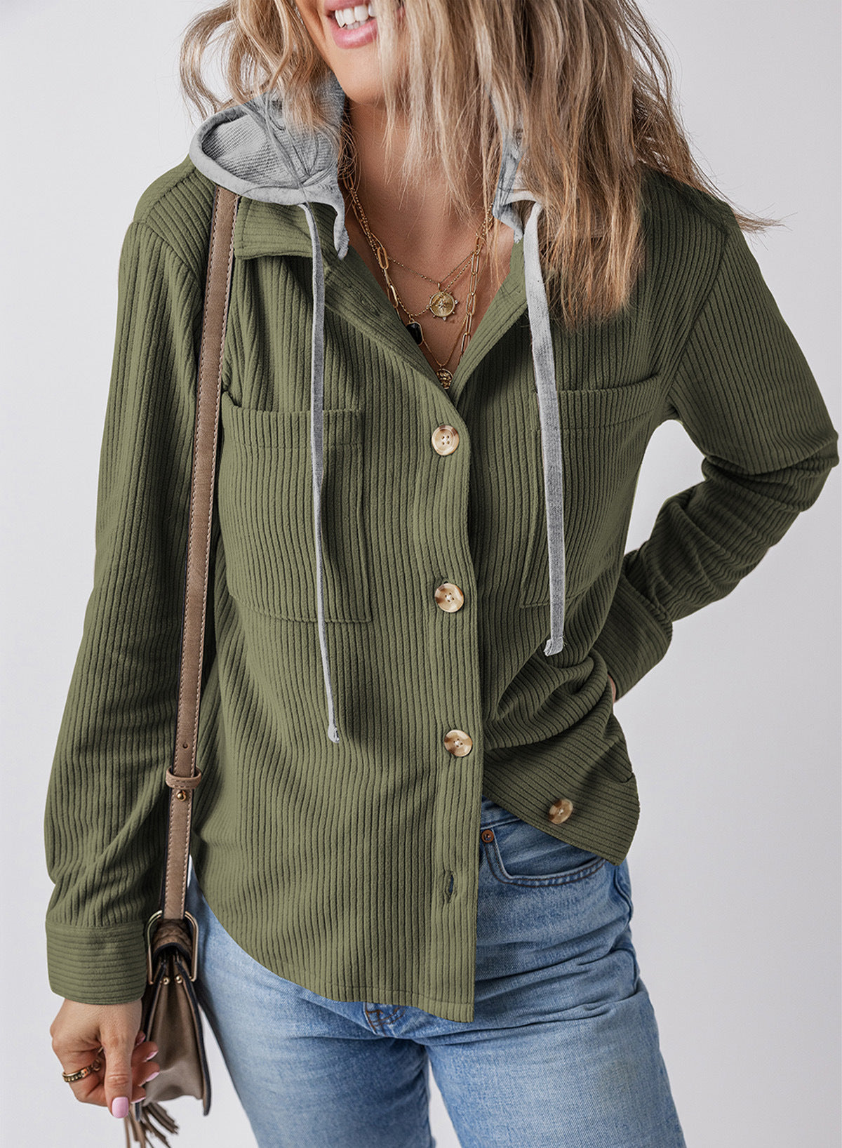 Veste-chemise décontractée à capuche en côtes Berg-Feldt pour femme