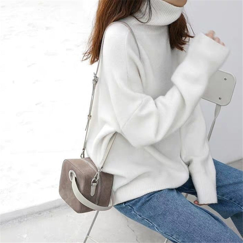 Damen Oversized Pullover mit hohem Kragen und Puffärmeln Berg-Feldt